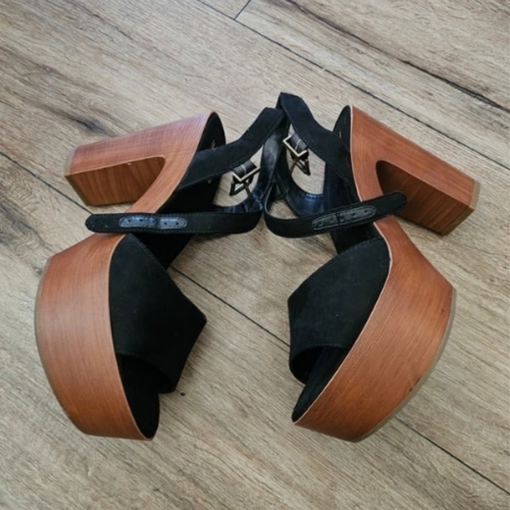 Mix No. 6 🩰 Gorgeous Black Suede and Brown Platform Sandals